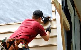 Best Insulated Siding Installation  in Newport, WA